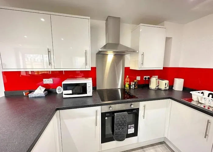 Charming New 2Br Detached House-Central Headington- Wi-Fi, Netflix, Top Location