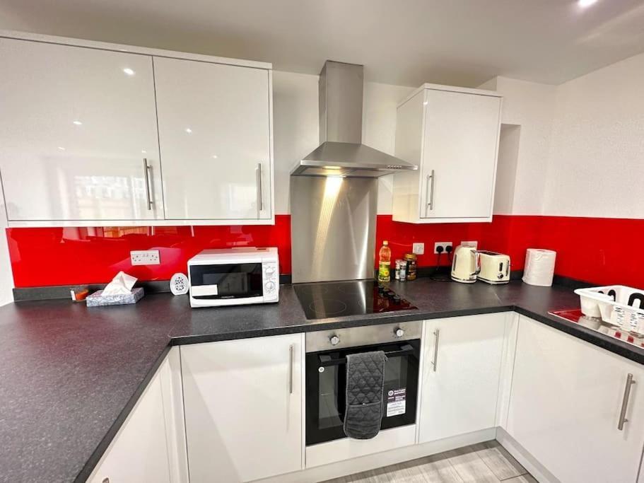 Charming New 2br Detached House-central Headington- Wi-fi, Netflix, Location Vakantiehuis